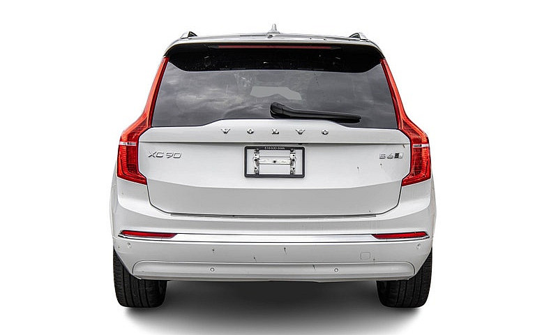 2023 Volvo Xc90...