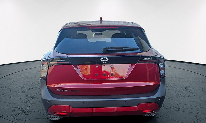 2025 Nissan Kicks Sv...
