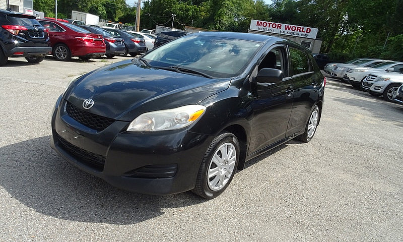 2013 Toyota Matrix B...