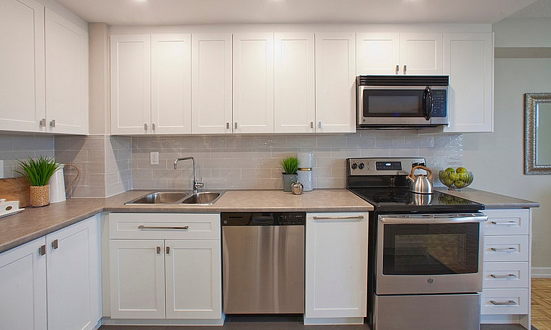 Premium 2-Bedroom Ap...