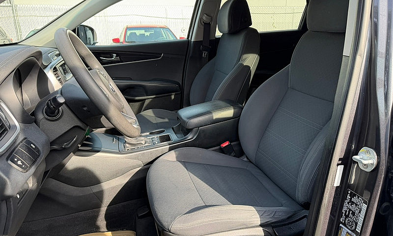 2017 Kia Sorento Lx ...