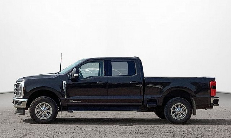 2024 Ford Super Duty...