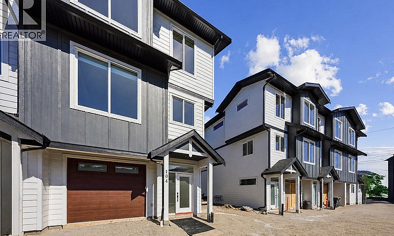 143 Green Avenue Uni...