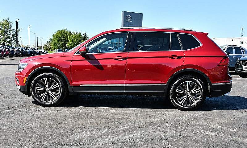 2018 Volkswagen Tigu...