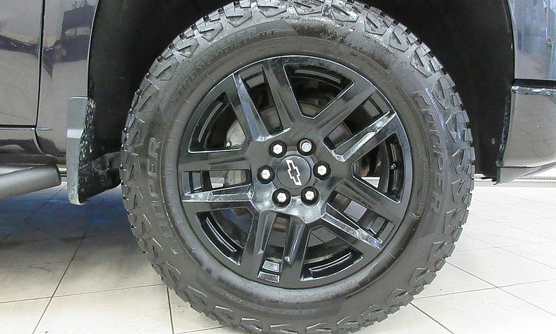Chevrolet Silverado ...