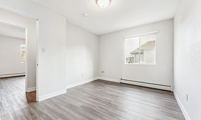 Niagara Court Apartm...