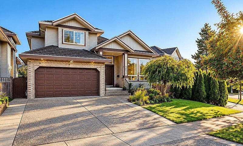 14577 80B Avenue Sur...