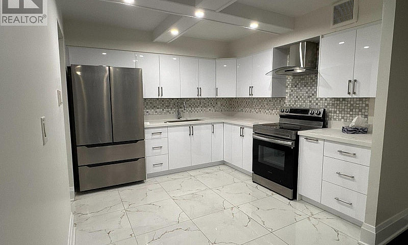 307 - 1701 Mccowan R...