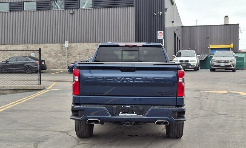2022 Chevrolet Silve...