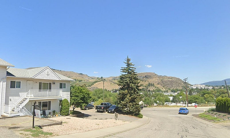Modern 3 Bedroom 1 B...