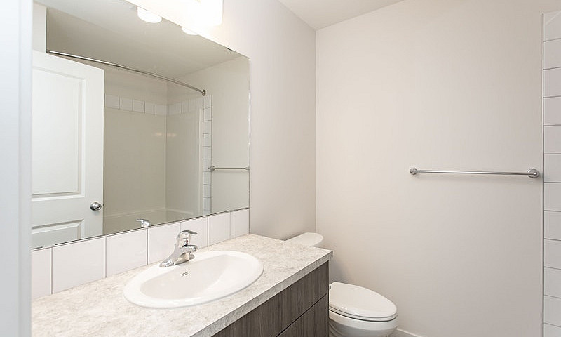 Apartment In Sylvan ...