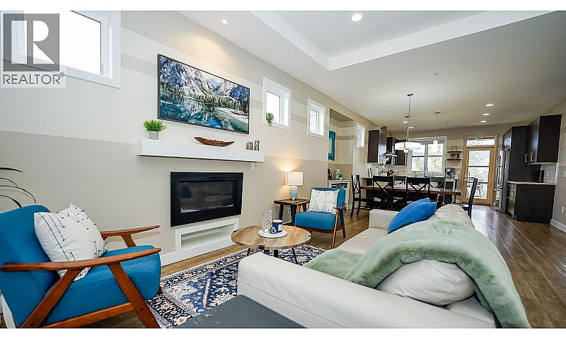 9671 Celeste Road La...