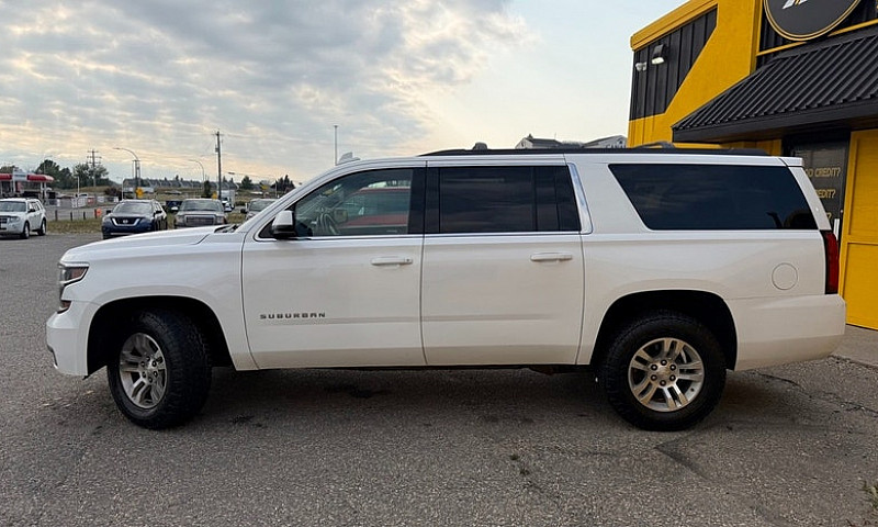 2018 Chevrolet Subur...