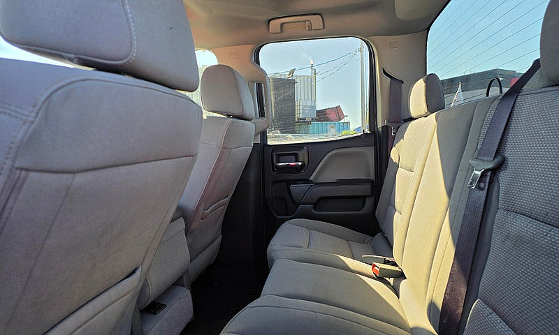 2017 Chevrolet Silve...