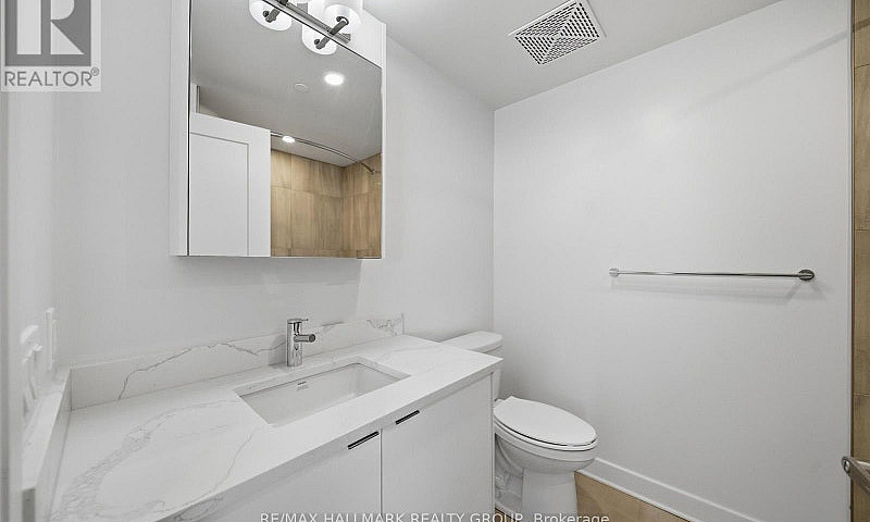 2406 - 180 George St...