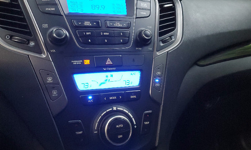 2014 Hyundai Santa F...