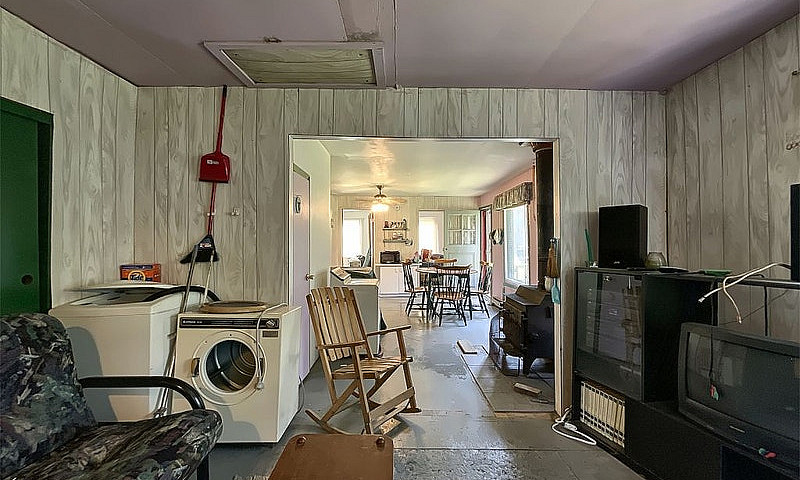 $70,000 - Cottage Fo...