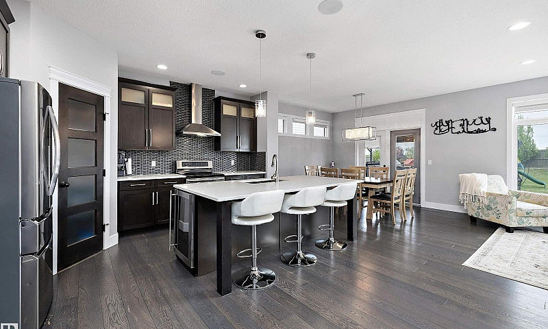 7656 182 Av Nw Edmon...
