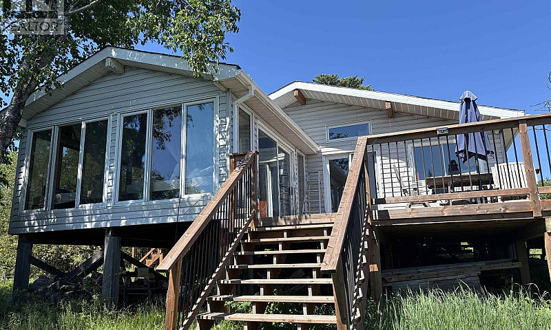 Jo176 Shoal Lake, La...
