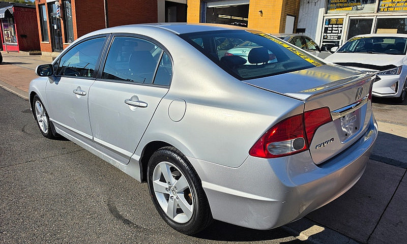 2010 Honda Civic Sdn...