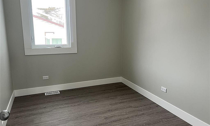 404 Swaan St, Porcup...