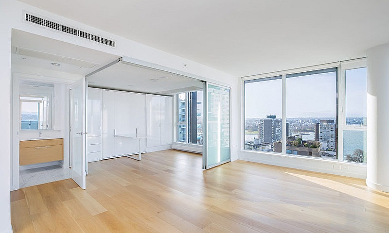 Penthouse With Stunn...
