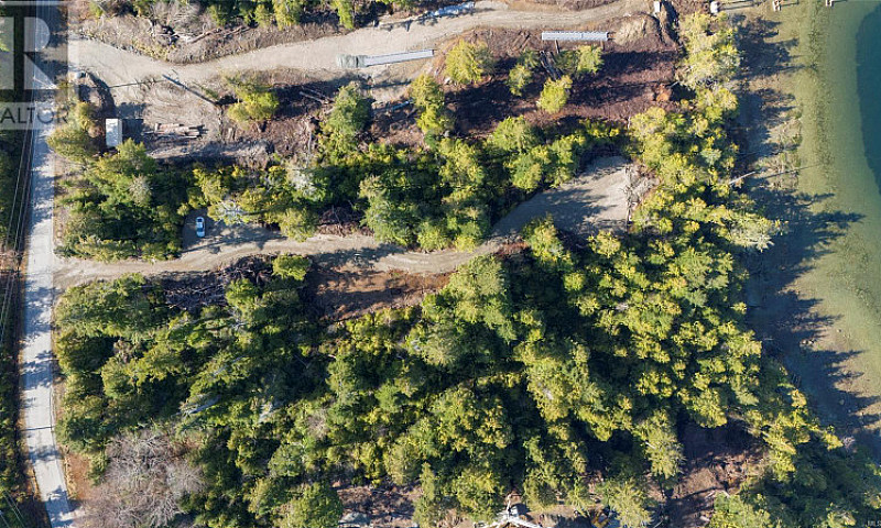 Lot 9 South Bamfield...