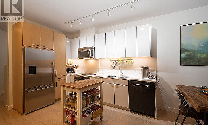 109 1621 Hamilton Av...