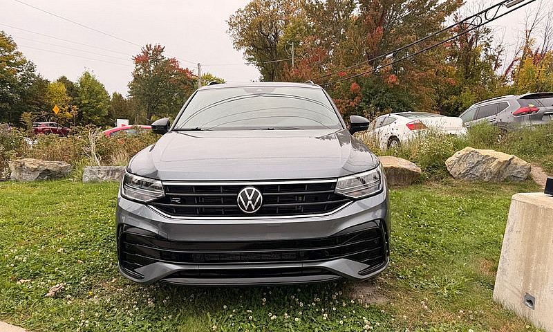2023 Volkswagen Tigu...