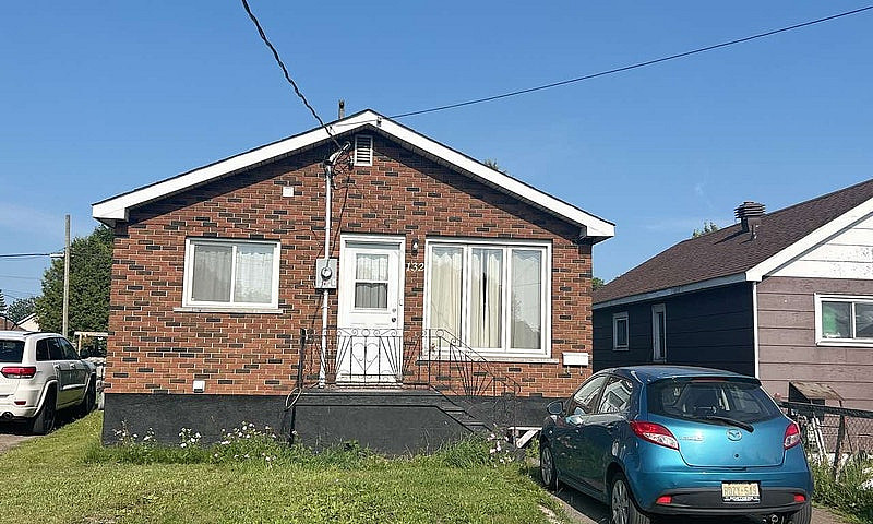Spacious 3 Bed / 1 B...