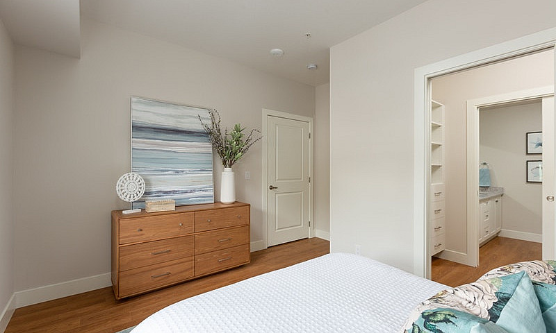Rare 3 Bdrm Apartmen...