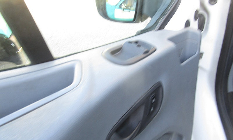 Ford Transit-350 T-3...