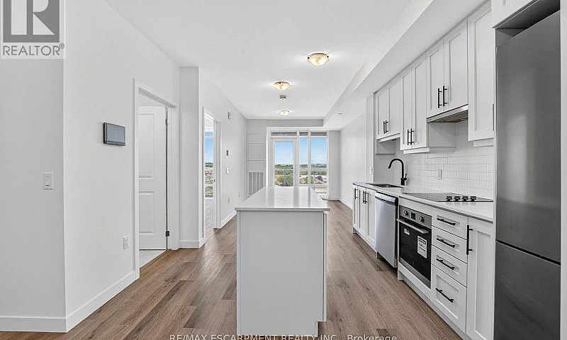 703 - 461 Green Road...