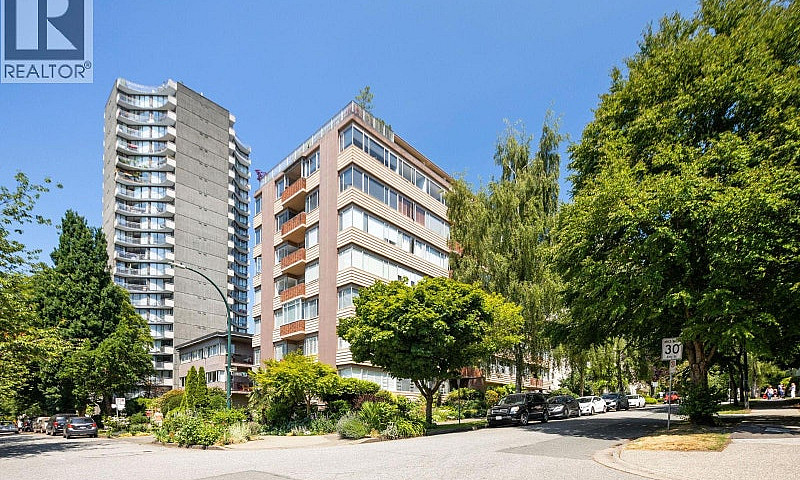 401 1315 Cardero Str...