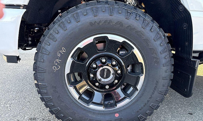 2027 Ford F-350 Supe...