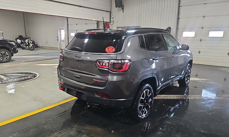 2021 Jeep Compass...
