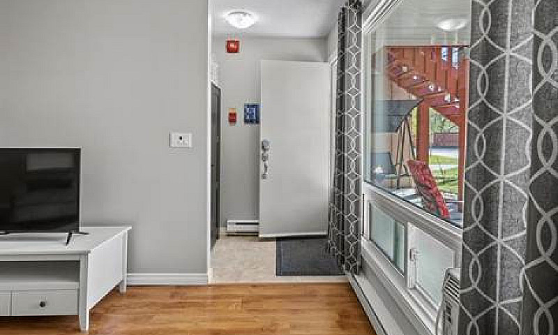 Condos For Sale In C...