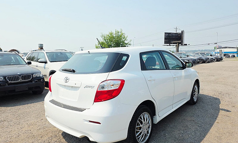 2011 Toyota Matrix A...