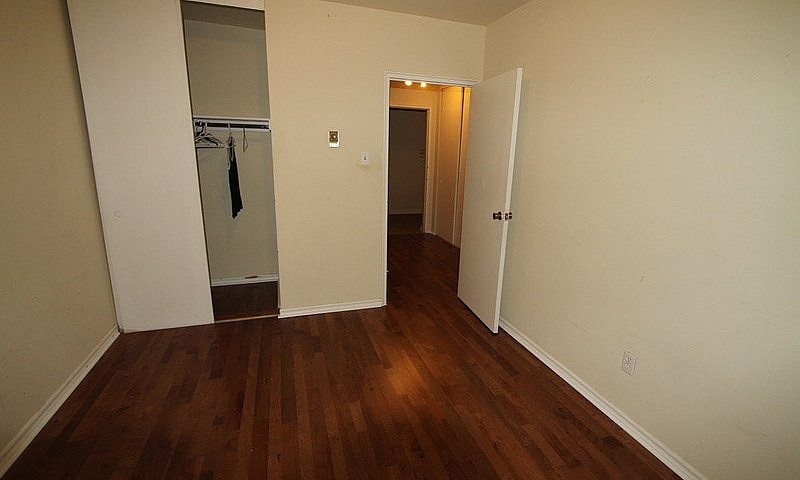 1 Bed Apt North Vict...