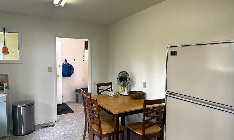 Home For Sale! 210 R...