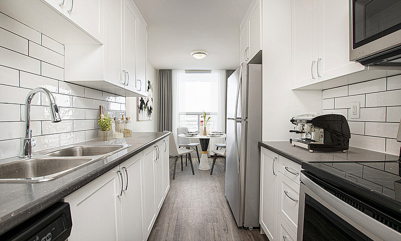 Halifax 2 Bedrooms A...