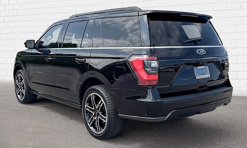 2021 Ford Expedition...