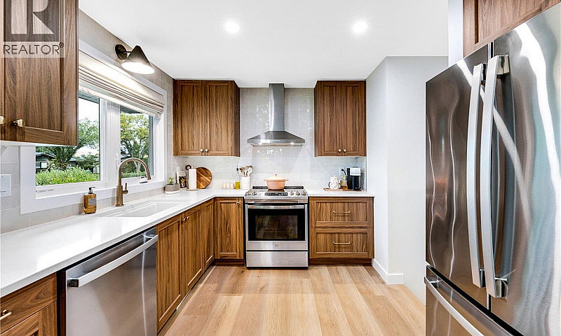 1313 Conn Avenue Sas...