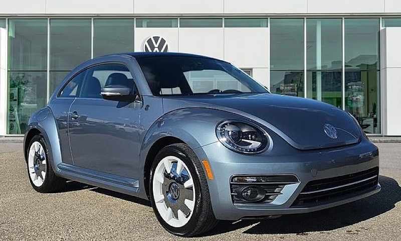 2019 Volkswagen Beet...