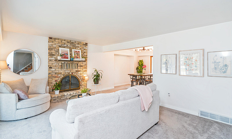 Open House Sun July ...