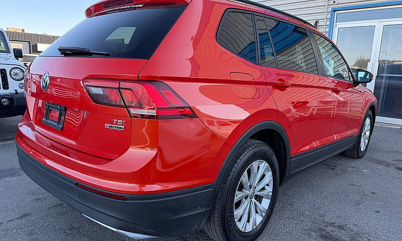 2018 Volkswagen Tigu...