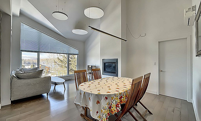 585 000$ - Condo À V...