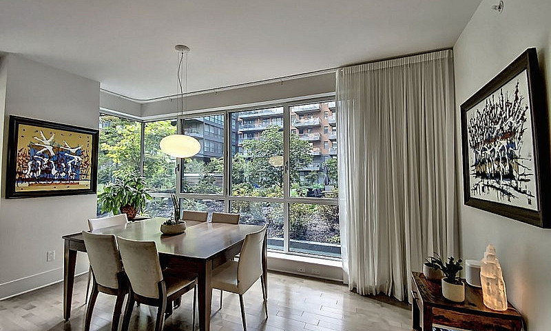 715 000$ - Condo À V...