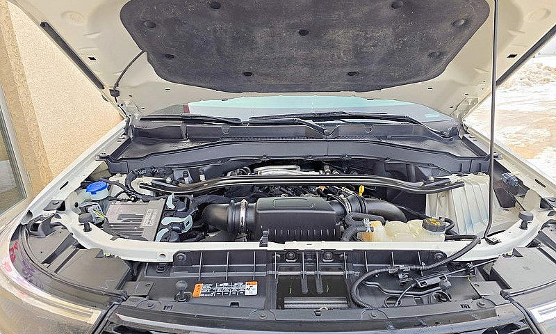 2022 Ford Explorer L...