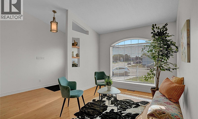 35 Marigold Crescent...